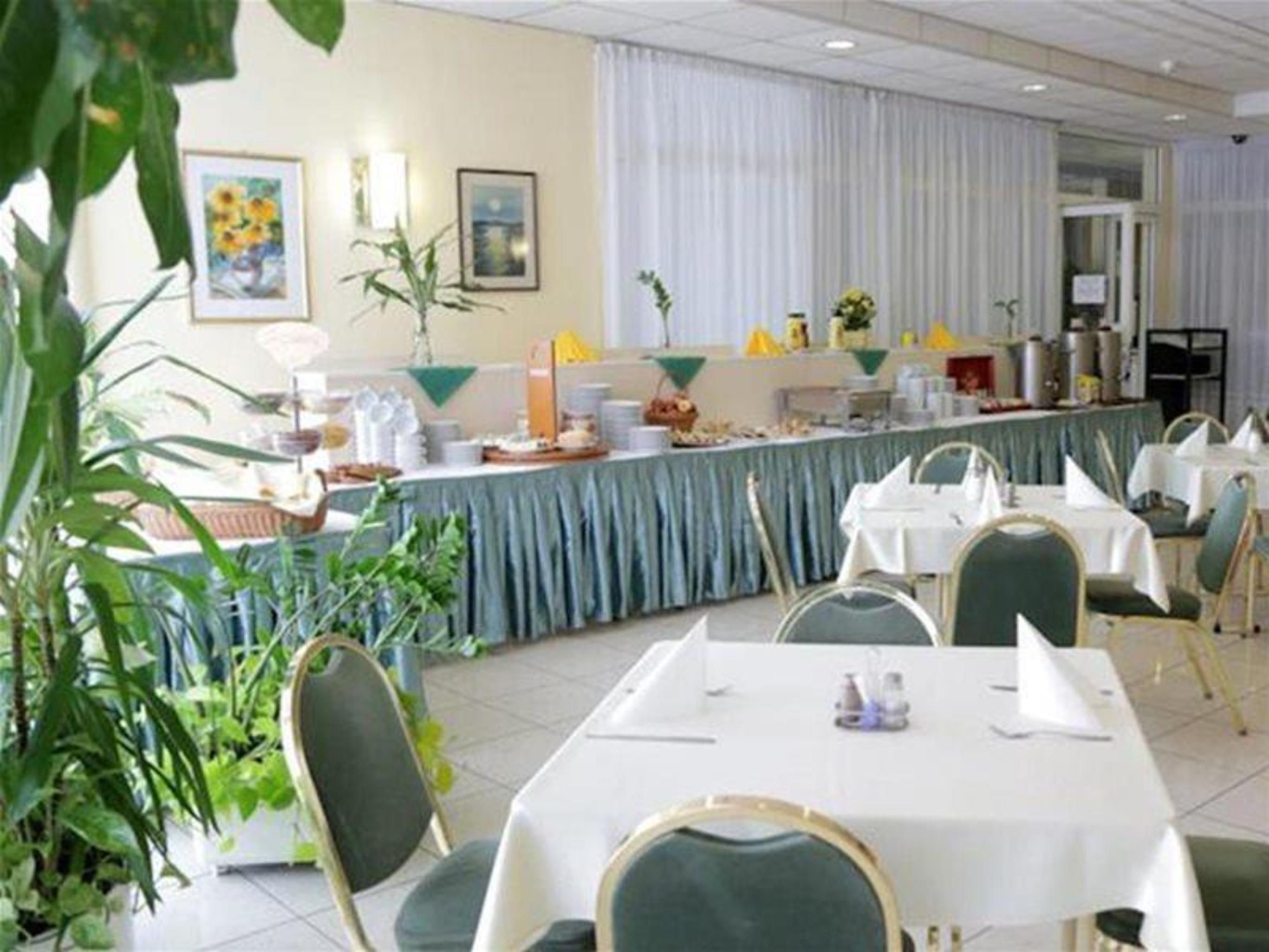 Hotel Bara Будапеща Екстериор снимка